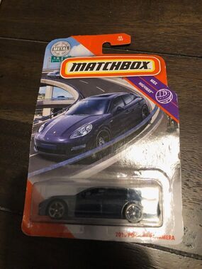 Matchbox 2010 Porsche‎ Panamera - Matchbox - Blue - 1:64